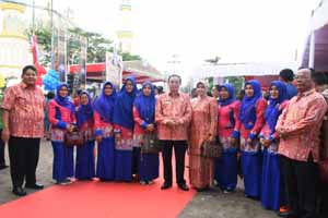 Bupati Wardan Hadiri Pembukaan TTG di NTB